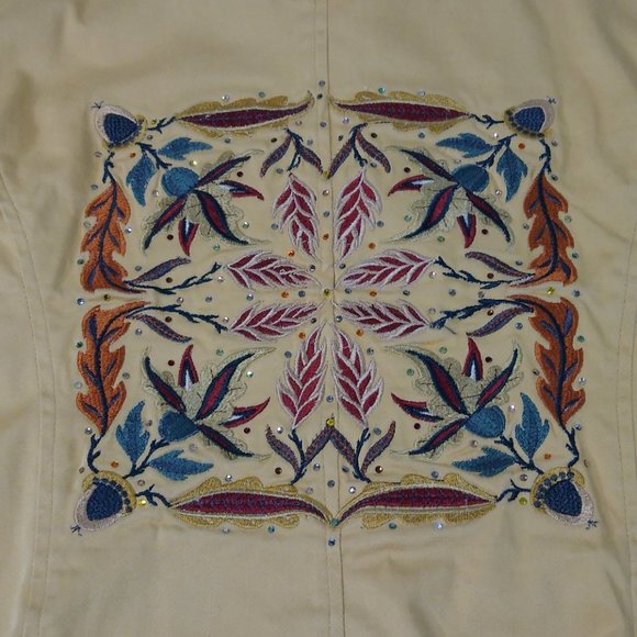 A.M.I. Customized Embroidered w/ Swarovski Rhinestones Western Style Med. Jacket - Picture 13 of 16